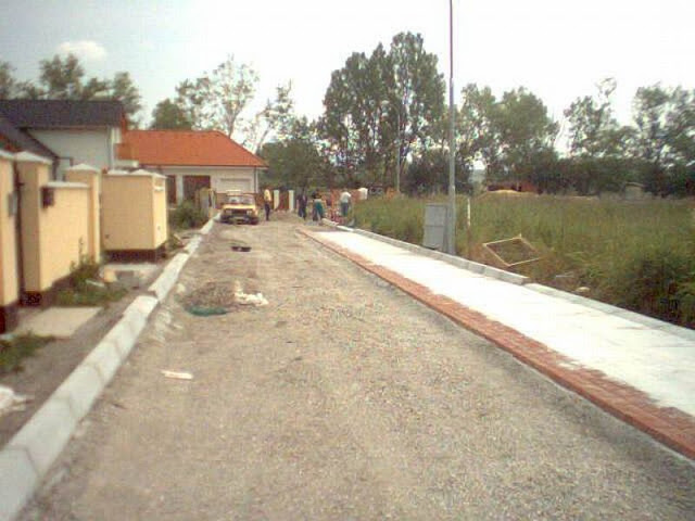 hruba-rola-cesta-2004-008.jpg